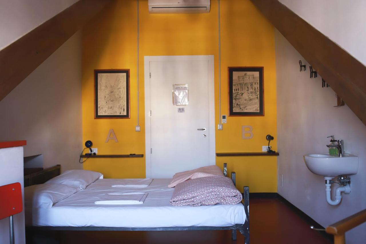 Auberge de jeunesse Attic *
